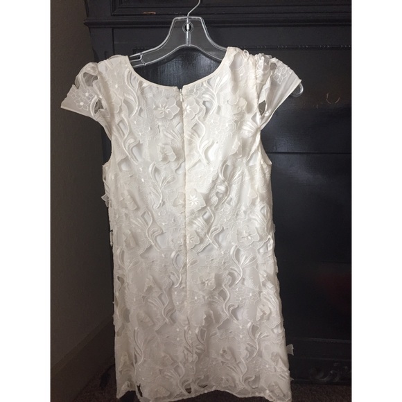 Bridal dress - Picture 3 of 3